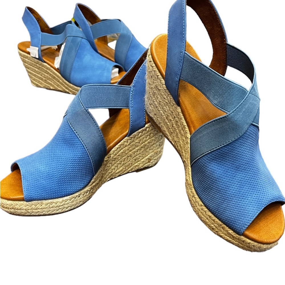 New ZBY Blue Suede 3” heel Espadrille- Size 6